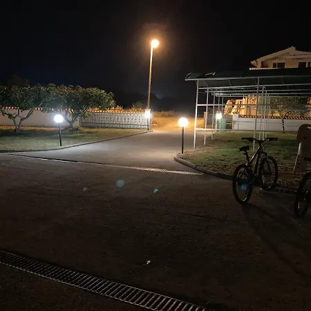 Apartman Turanj Exteriér fotografie