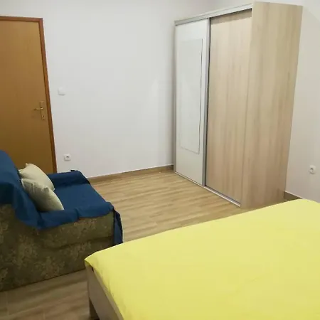 Apartman Turanj Pokoj fotografie